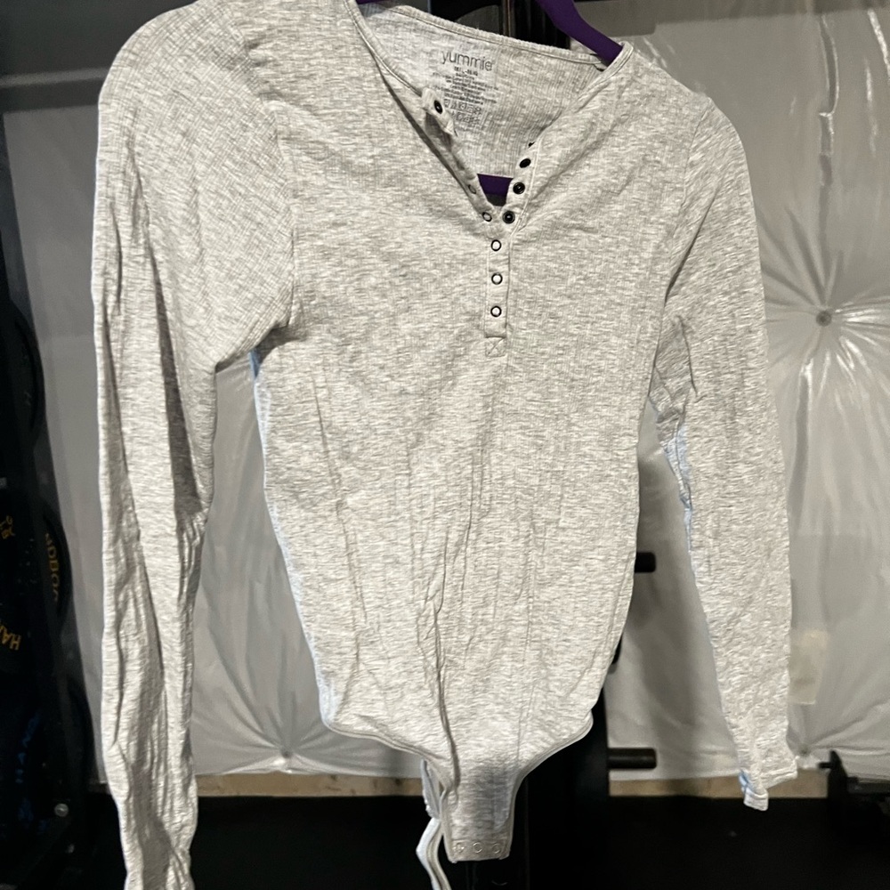 Junmei Light Gray Long Sleeve Bodysuit
